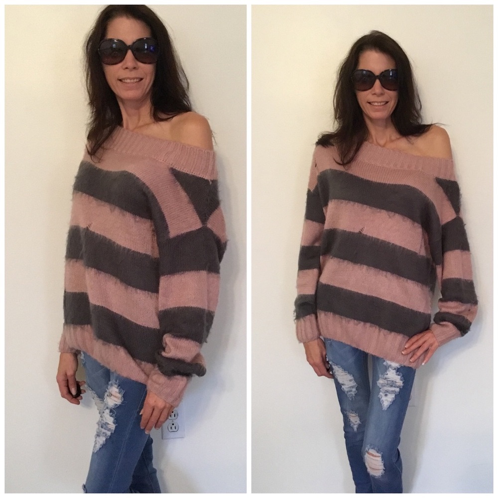 Last 1 Large❗️ Fuzzy Soft Sweater - Picture 2 of 4